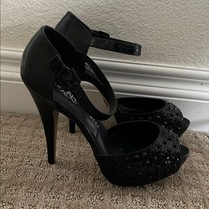 Rock & Republic Black Studded Heels